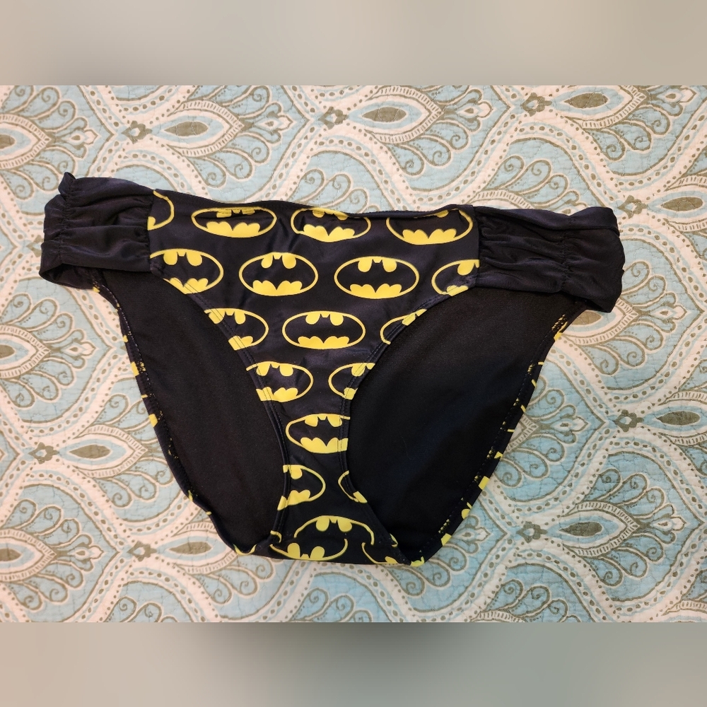 Batman Bikini Bottoms - L - Never Worn! DC Comics